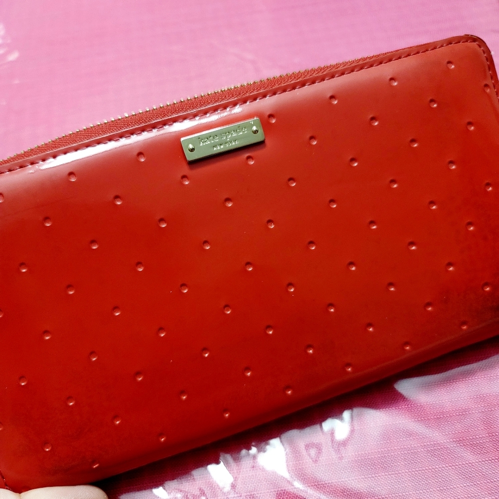 Kate Spade Continental Zip Around Wallet